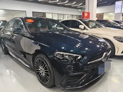 Mercedes-Benz C-Class 2024, 11000 км, за 24837.66 USD