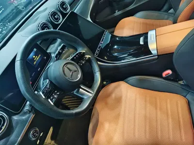 Mercedes-Benz C-Class 2024, 11000 км, за 24837.66 USD