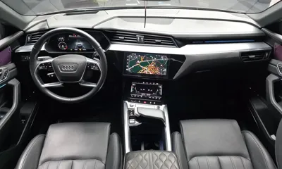 Audi e-tron 2022, 103450 км, за 29208.98 USD - фото 7