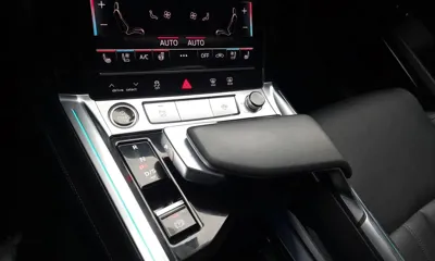 Audi e-tron 2022, 103450 км, за 29208.98 USD - фото 9