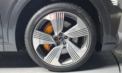 Audi e-tron 2022, 103450 км, за 29208.98 USD - фото 21
