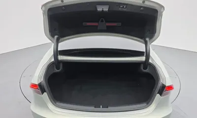 Hyundai Grandeur 2021, 82062 км, за 14651.29 USD - фото 20