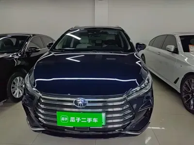 BYD MAX New Energy 2023, 48700 км, за 10484.07 USD