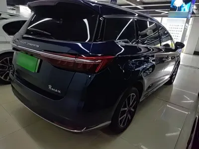 BYD MAX New Energy 2023, 48700 км, за 10484.07 USD - фото 7