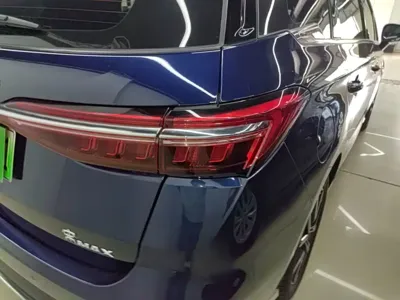 BYD MAX New Energy 2023, 48700 км, за 10484.07 USD - фото 8