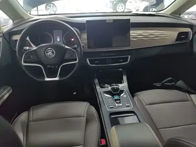 BYD MAX New Energy 2023, 48700 км, за 10484.07 USD - фото 10
