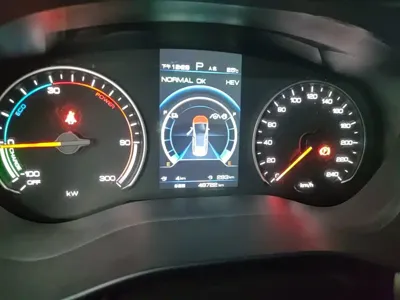 BYD MAX New Energy 2023, 48700 км, за 10484.07 USD - фото 12