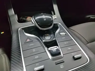 BYD MAX New Energy 2023, 48700 км, за 10484.07 USD - фото 14