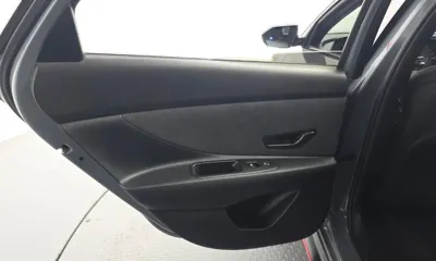 Hyundai Avante 2022, 60382 км, за 14769.59 USD - фото 25