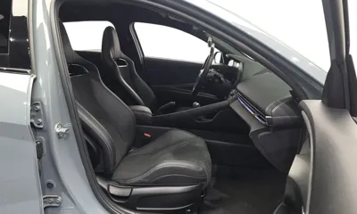 Hyundai Avante 2022, 60382 км, за 14769.59 USD - фото 26