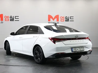 Hyundai Avante 2023, 69040 км, за 14205.48 USD