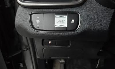 Kia Sorento 2017, 114905 км, за 8403.97 USD - фото 16