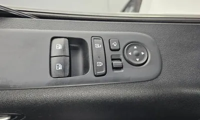 Hyundai Staria 2023, 80412 км, за 18508.74 USD - фото 14