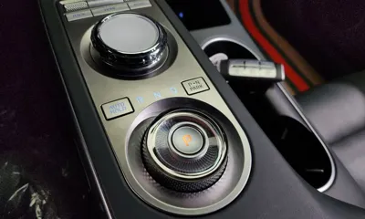 Genesis GV70 2021, 51462 км, за 21575.76 USD - фото 9