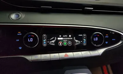 Genesis GV70 2021, 51462 км, за 21575.76 USD - фото 32