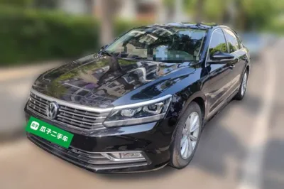 Volkswagen Passat · 2017 год