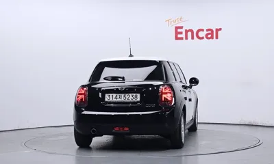 MINI Cooper 2019, 23374 км, за 10336.08 USD