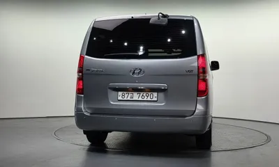 Hyundai Starex 2017, 138258 км, за 5827.81 USD