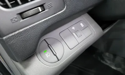 Hyundai Starex 2017, 138258 км, за 5827.81 USD - фото 13