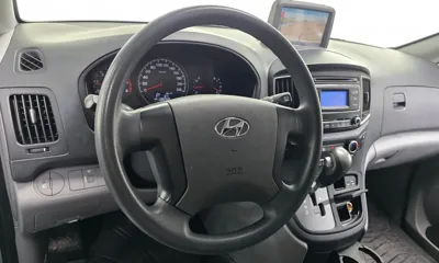 Hyundai Starex 2017, 138258 км, за 5827.81 USD - фото 14