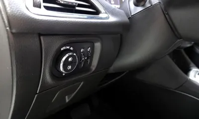 ChevroletGMDaewoo Cruze 2017, 99066 км, за 3577.94 USD - фото 15