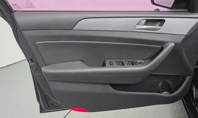 Hyundai Sonata 2017, 89306 км, за 6837.27 USD - фото 24