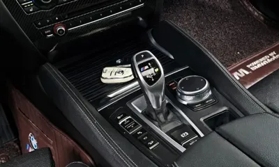 BMW X6 2018, 186092 км, за 19377.29 USD - фото 9