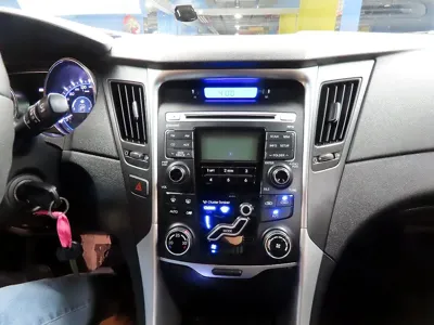 Hyundai Sonata 2011, 81976 км, за 2494.42 USD - фото 12