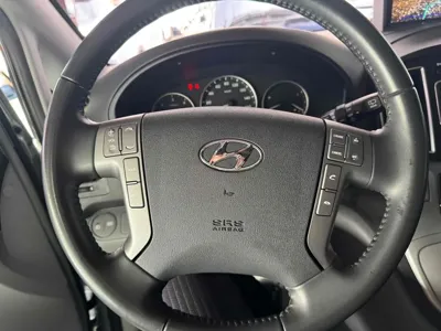 Hyundai Starex 2019, 91773 км, за 9441.94 USD - фото 9