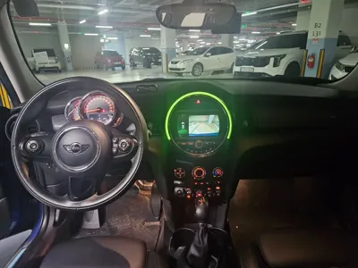 MINI Cooper 2019, 36000 км, за 8775.92 USD - фото 10