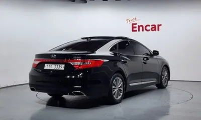 Hyundai Grandeur 2016, 109979 км, за 4532.32 USD