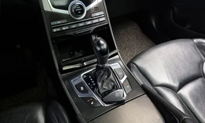Hyundai Grandeur 2016, 109979 км, за 4532.32 USD - фото 9