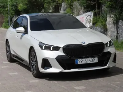 BMW 5-Series · 2026 год