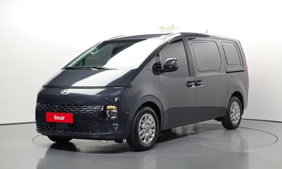 Hyundai Staria · 2025 год