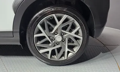 Hyundai Kona 2020, 107637 км, за 10921.14 USD - фото 21