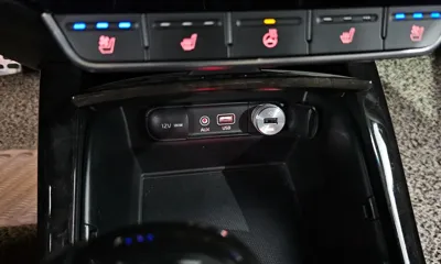 Kia Sorento 2017, 111700 км, за 9425.99 USD - фото 31