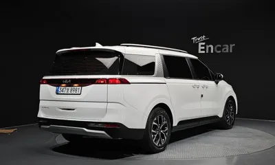 Kia Canival 2022, 84758 км, за 13976.46 USD
