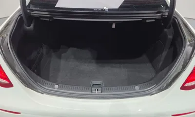 Mercedes-Benz E-Class 2019, 131060 км, за 14301.5 USD - фото 18