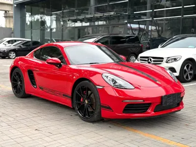 Porsche 718 2017, 70000 км, за 23875.07 USD
