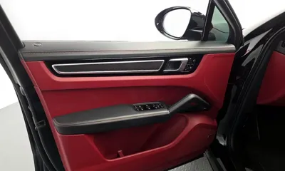 Porsche Cayenne 2020, 52523 км, за 50048.74 USD - фото 24