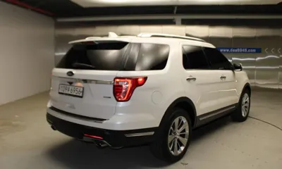 Ford Explorer 2018, 96963 км, за 10831.04 USD