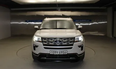 Ford Explorer 2018, 96963 км, за 10831.04 USD