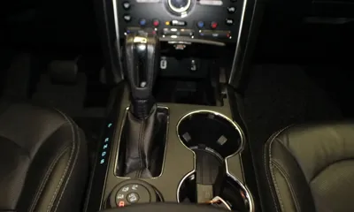 Ford Explorer 2018, 96963 км, за 10831.04 USD - фото 9