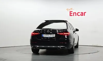 Mercedes-Benz C-Class 2024, 23023 км, за 27822.91 USD