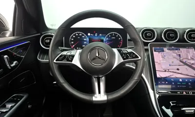 Mercedes-Benz C-Class 2024, 23023 км, за 27822.91 USD - фото 13