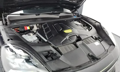 Porsche Cayenne 2022, 61000 км, за 59609.15 USD - фото 6