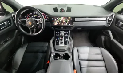 Porsche Cayenne 2022, 61000 км, за 59609.15 USD - фото 7
