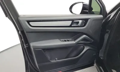 Porsche Cayenne 2022, 61000 км, за 59609.15 USD - фото 24