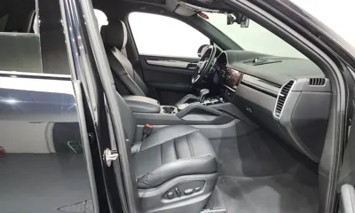 Porsche Cayenne 2022, 61000 км, за 59609.15 USD - фото 26