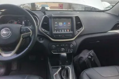 Jeep Cherokee 2017, 110200 км, за 7088 USD - фото 15